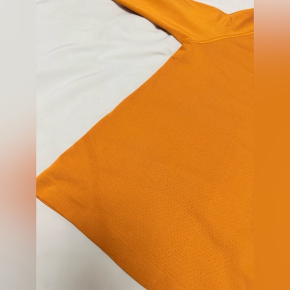 Lululemon Swiftly Tech Long Sleeve Shirt 2.0 *Race Length - Picture 10 of 11